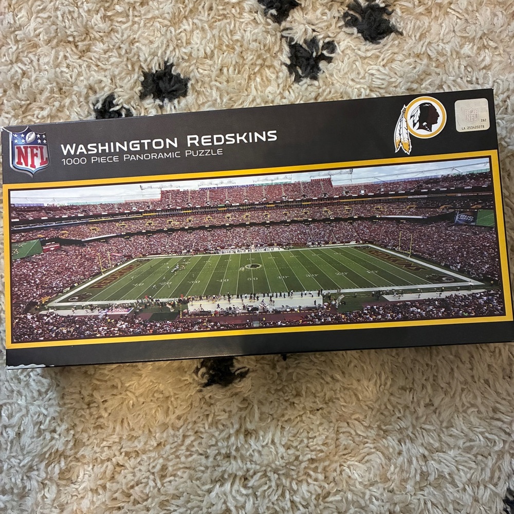 Washington Redskins 1000 Piece Panoramic Puzzle